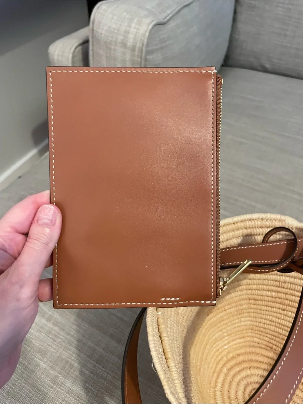 Celine Classic Panier Braided Triomphe in Raffia and Calfskin with dust bag - Picture 14 of 16